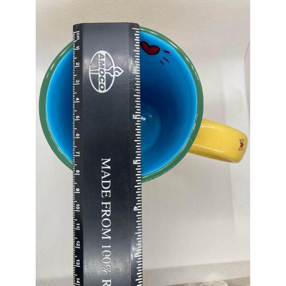 Hong Kong Luke A Tuke Yellow Location Mug - Picture 7 of 7